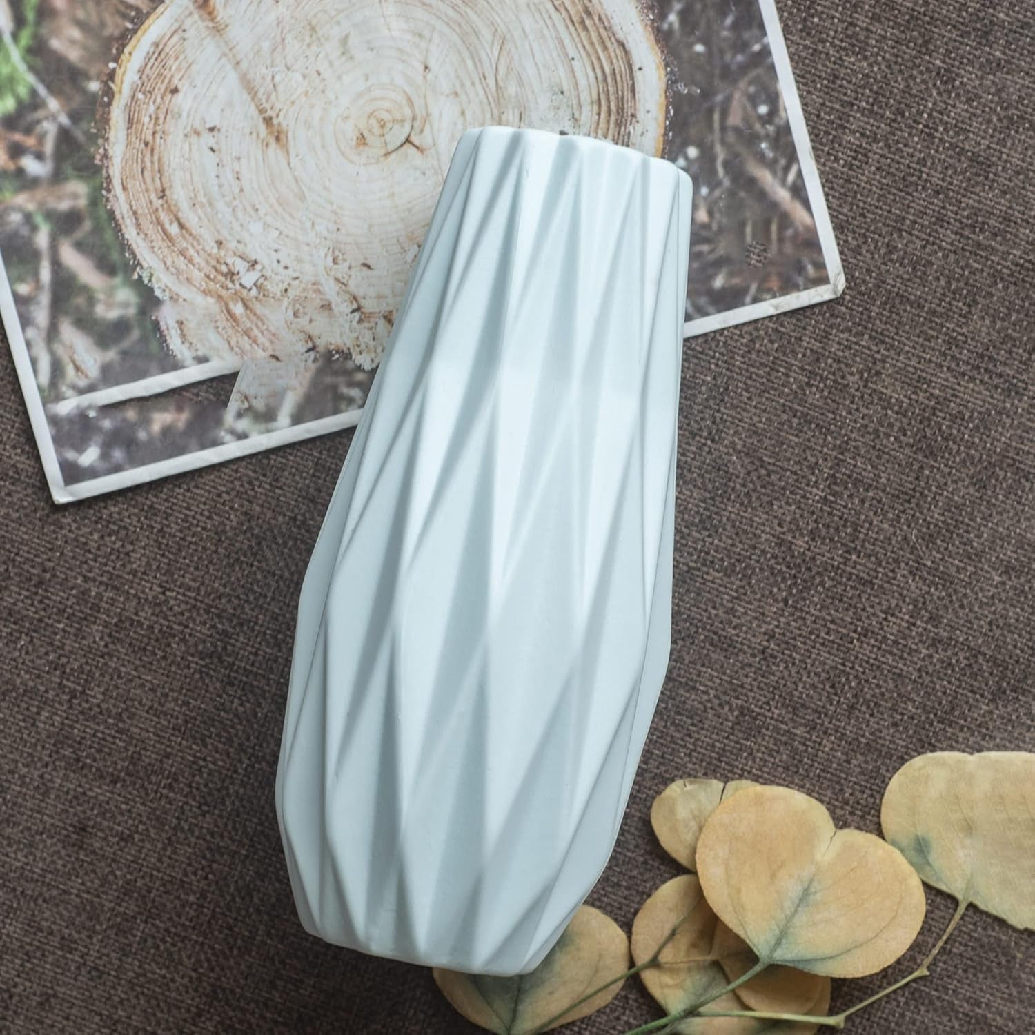 Simple White Ceramic Vase, Modern Home Decoration Porcelain Vase Flower Vase Origami Design, Flower Arrangement Decoration Shooting Props (Blue)